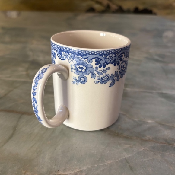 NWOT Spode White Delamere Blue Imperialware Mug with Blue Floral Pattern - Picture 6 of 8